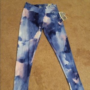 Leggings size medium